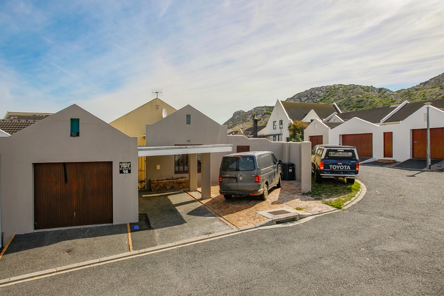 3 Bedroom Property for Sale in Fish Hoek Western Cape